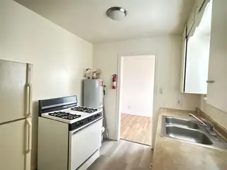 1016 Wilmoore Drive SE C 