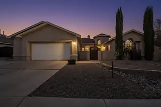 8628 Casa Verde Avenue NW 