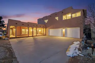 4 Glitter Gulch Way, Edgewood