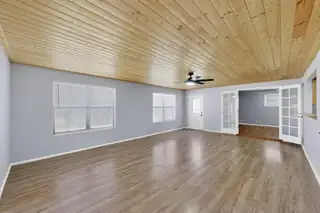 9401 Shoshone Road NE 