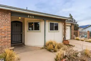 860 Amethyst Drive NE 