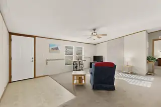 804 Calle De Los Tulipanes 