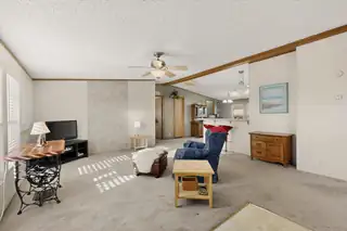 804 Calle De Los Tulipanes 