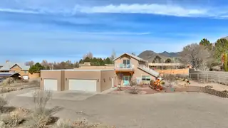 10801 Holly Avenue NE, Albuquerque