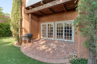2809 Calle Del Rio NW Patio