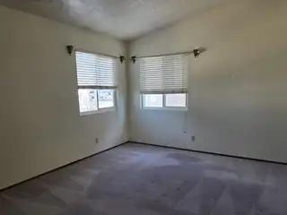 11919 Gable Lane NE Bedroom