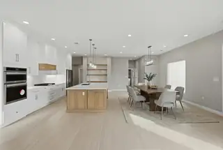 625 1st Street NE Dining Room