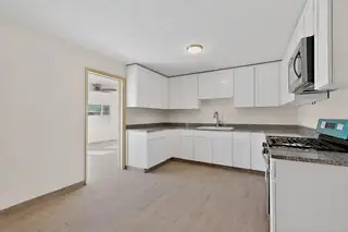 3926 Barcelona Road SW Kitchen