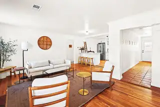 4038 Anderson Avenue SE Living Room