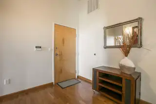 401 Central Avenue NE 301 