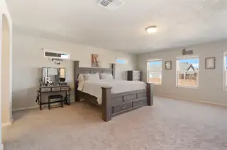 7010 Trapper Creek Road NE Bedroom