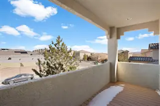 7010 Trapper Creek Road NE Patio