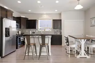 7010 Trapper Creek Road NE Kitchen