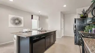 1473 Calle Oeste NW Kitchen