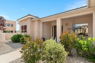 8201 Grape View Court NE 