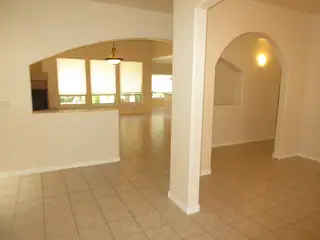 8201 Grape View Court NE 