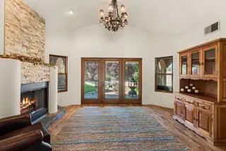 746 Chamisal Road NW Living Room