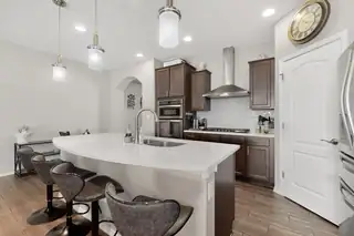 3905 Mountain Trail Loop NE Kitchen