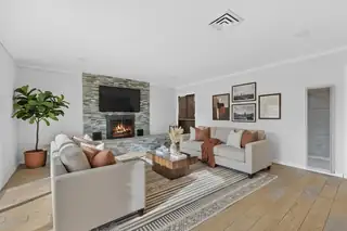 1324 Dona Avenue, Grants