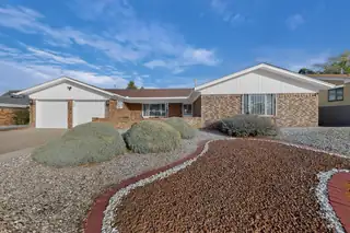 8707 Delamar Avenue NE, Albuquerque 
