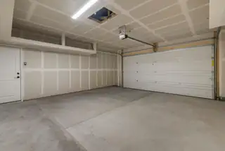 4824 Manzano Peak Street SW Garage