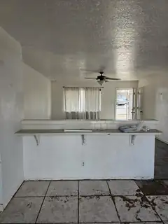 10613 Benavides Road SW Kitchen