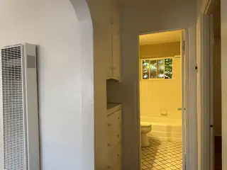 1039 Princeton Drive NE 