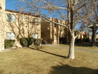923 Country Club Drive SE APT F, Rio Rancho 