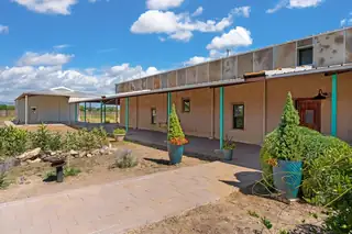 82 Edmundo Road, Belen 