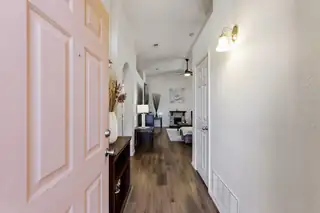 3738 Desert Pinon Drive NE Living Room