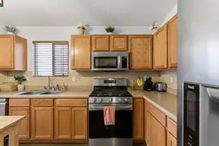 3738 Desert Pinon Drive NE Kitchen