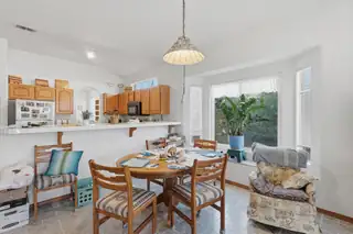 1616 Cerro Crestado Drive NW Dining Room