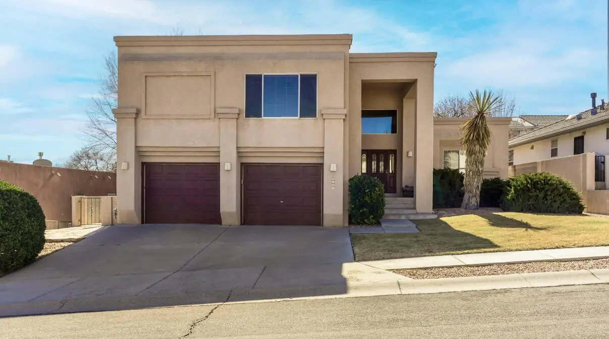 4532 Chadwick Road NW