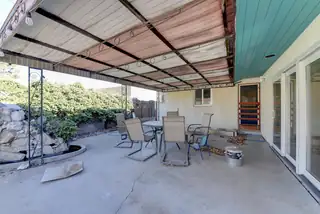 1511 Rita Drive NE Patio