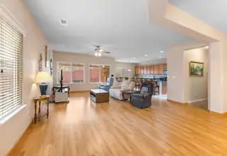 309 Valle Alto Drive NE Living Room