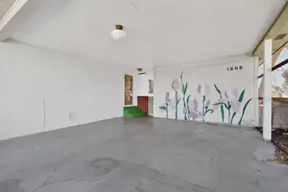 1608 McDonald Road NW Garage