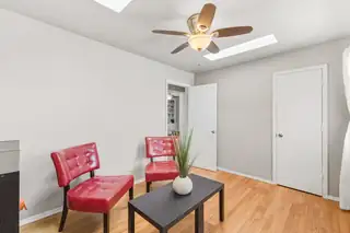 740 Alvarado Drive SE Living Room