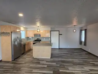 12709 Summer Avenue NE Living Room