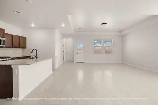 16 Calle Guaymas Kitchen