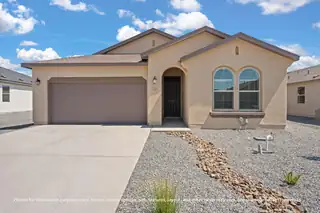 16 Calle Guaymas, Los Lunas 