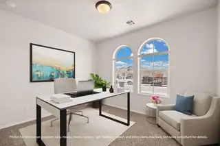 16 Calle Guaymas Home Office