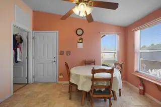 213 Sunrise Bluffs Drive Dining Room