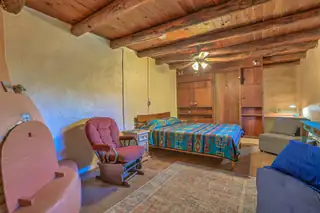 1716 Anderson Place SE Bedroom