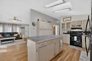 622 N Hazel Street Kitchen