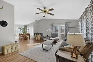 622 N Hazel Street Living Room