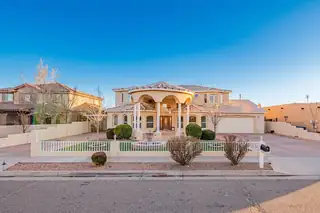 2304 La Vista Court NW, Albuquerque 