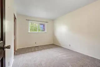 8905 Hilton Avenue NE Bedroom