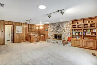 8905 Hilton Avenue NE Living Room