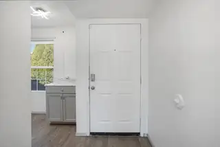 12724 Singing Arrow Avenue SE Kitchen