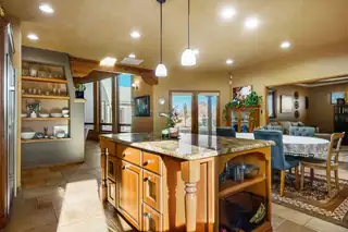 9 W Alary Lane Dining Room